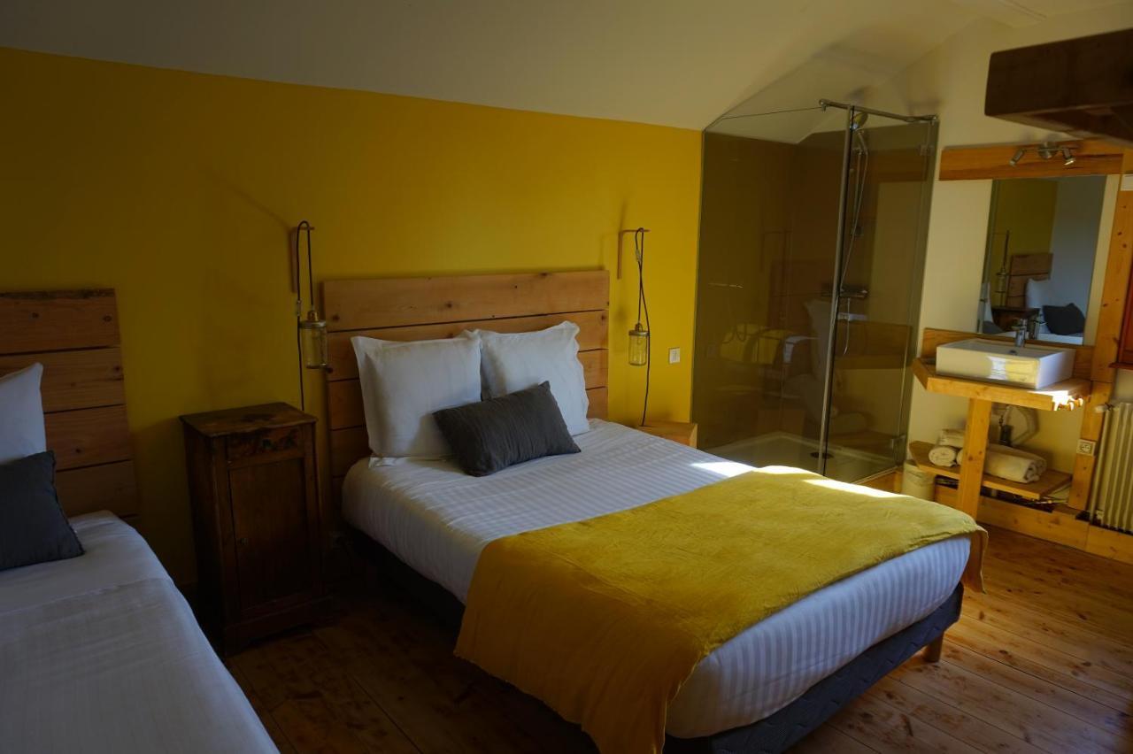 Auberge De La Perdrix Hauterive-la-Fresse Экстерьер фото