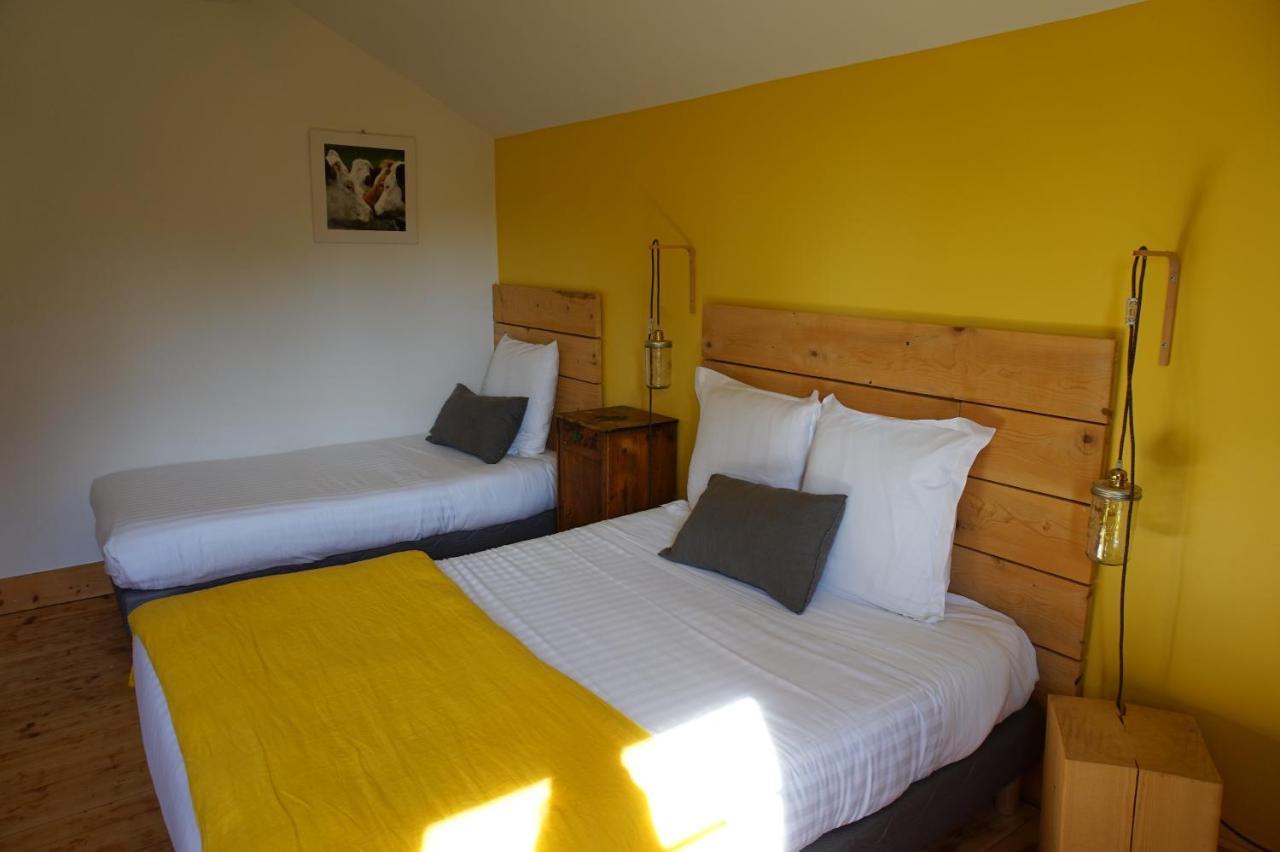 Auberge De La Perdrix Hauterive-la-Fresse Экстерьер фото